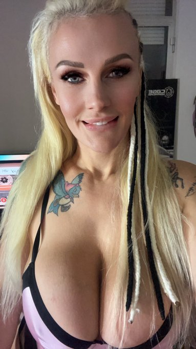 Goodmorning 💋🫦 https://t.co/81xtzQdvEF https://t.co/Wf5vd2DkDZ<a href="/tag/blessed"class="tags"><span>#blessed</span></a><a href="/tag/pflmma"class="tags"><span>#pflmma</span></a>