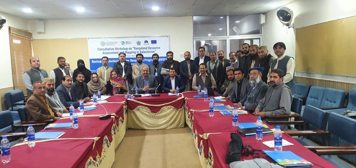 FAOPakistan's tweet photo. πΏ FAO Balochistan office organized a transformative Rangeland Workshop, under @EUPakistan funded #RBWRP. Aimed at sustainable agriculture and livestock farming, it fostered vital discussions on innovative solutions for rangeland management and equitable water use. https://t.co/Bv5ApKqEcT