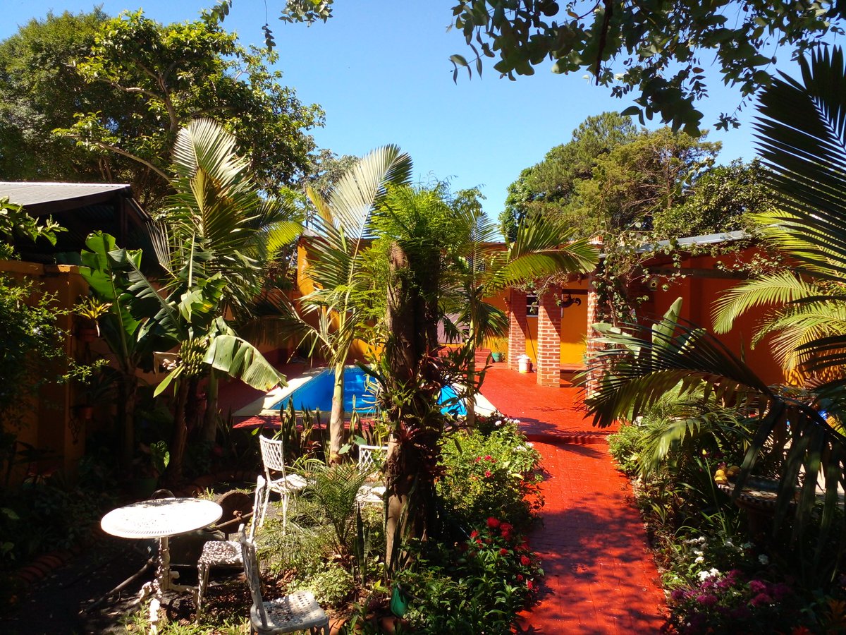 BUEN DÍA. TENEMOS EN ALQUILER QUINCHO Y PILETA UBICADO EN POSADAS. ZONA AEROPUERTO.  CUMPLEAÑOS PARA NIÑOS Y ADULTOS. REUNIONES SOCIALES. PILETA DE 9 METROS POR 3 DE ANCHO POR 1 DE PROFUNDIDAD. CONSULTE DIAS Y HORARIOS DISPONIBLES. TRATAR ÚNICAMENTE POR  WHATSAPP: 3764675727.