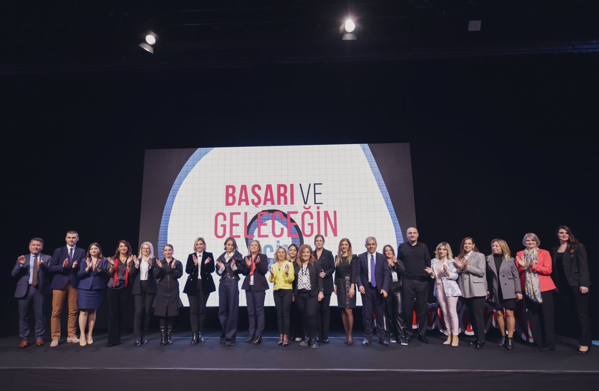 bahcesehir_k12's tweet photo. “Bahçeşehir Koleji, ‘Sıra Sende’ iletişim kampanyasının lansmanını yaptı” 

▶️ https://t.co/TrLfJ8BLOV @dhainternet aracılığıyla https://t.co/qGLMul8uhF