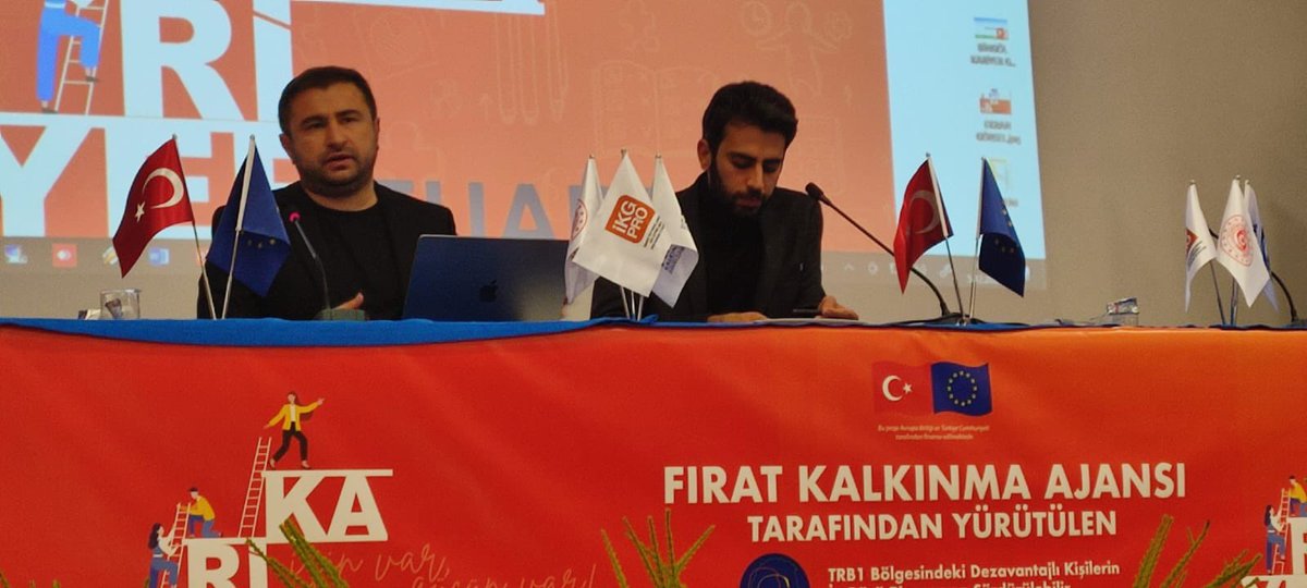 mustafaulas's tweet image. Fırat Kalkınma Ajansı tarafından Bingöl Üniversitesinde organize edilen Kariyer Programı
#code23 #firatkalkinma #ajansi #bingoluniversitesi #firatuniversitesi