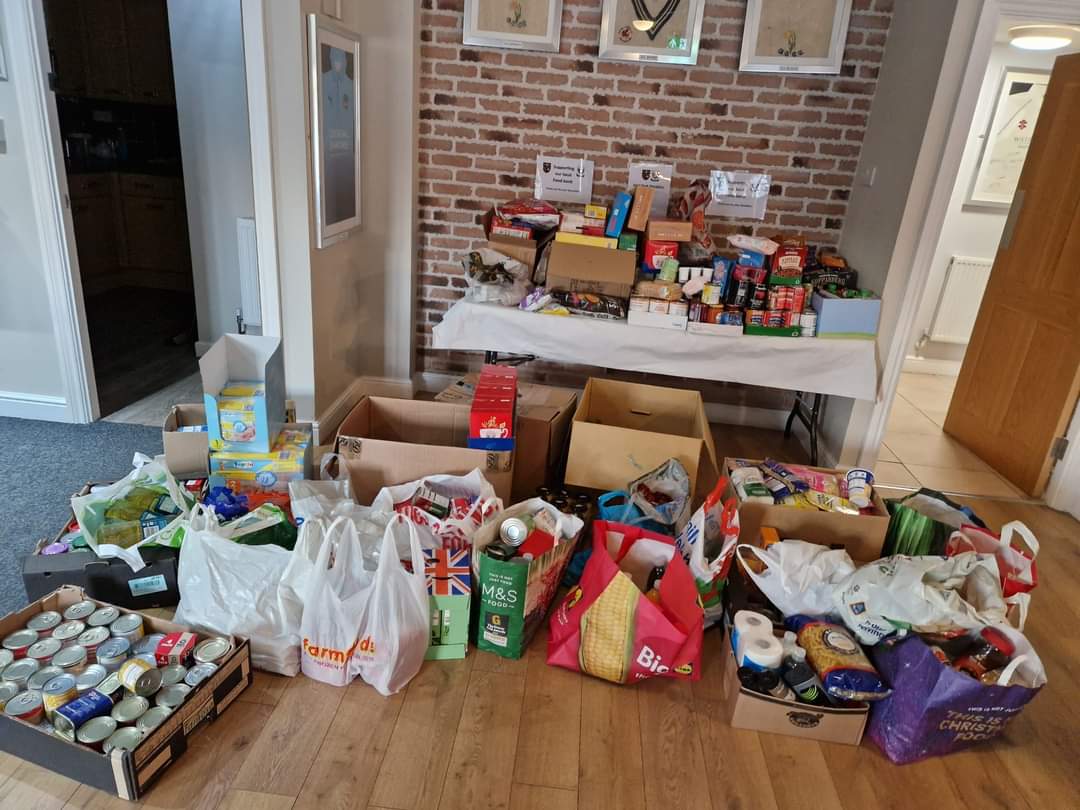 A huge thanks to everyone who contributed to the food bank this year alongside <a href="/ClydachCC/">Clydach Cricket Club</a>. A great effort from all and it is very much appreciated 👏