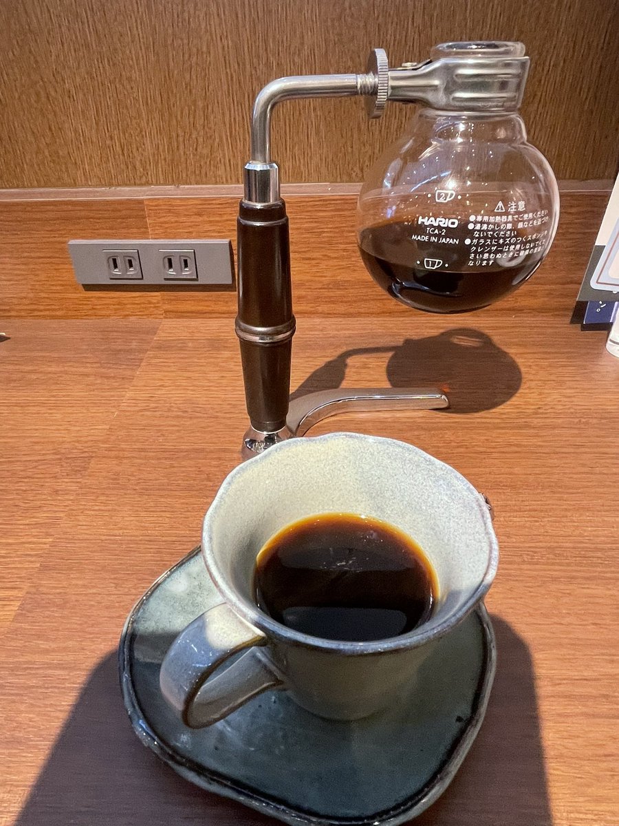 marosudesu's tweet image. ケニアレッドマウンテン

コクと苦味がありながら
爽やかな飲みごたえのある
コーヒーです☕️

#倉トモ会