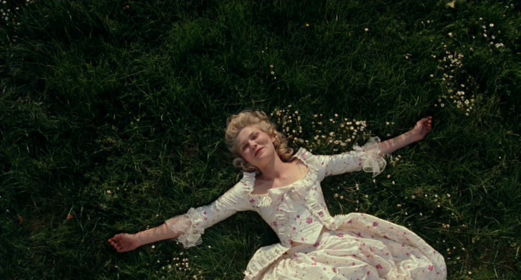 TheCinesthetic's tweet photo. marie antoinette (2006) dir. sofia coppola https://t.co/mrHojG11Ms