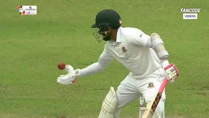 Bizarre way to get out... 📹 Credits: Twitter/FanCode