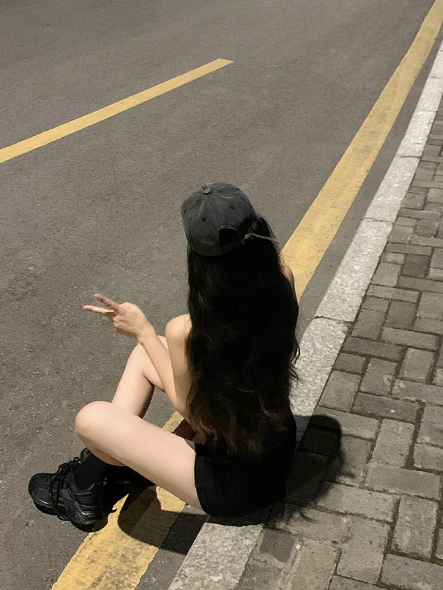 hypothesis vanbrughian capeesh
Xin chào! Tôi là một chàng trai năng động và tận hưởng cuộc sống, hy vọng tìm được một người bạn đồng hành xứng đáng.