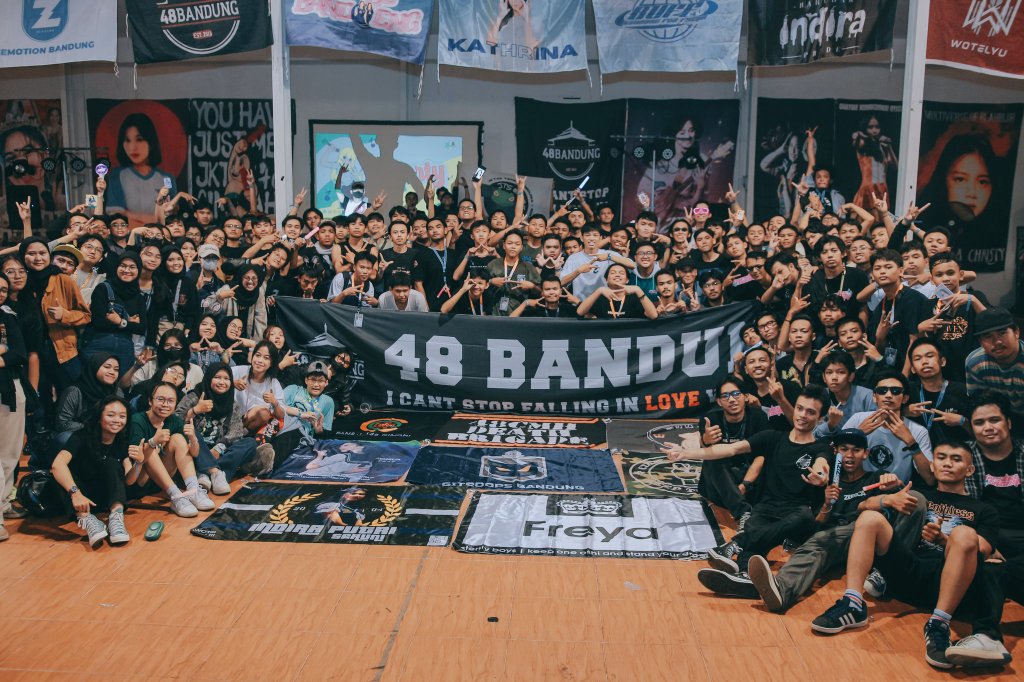dafadr_'s tweet photo. 10 10 10 !!
Kalo kata nona pu*an :
"Solid Solid Solid"
#DECENNIUM
#48BDG10THANNIVERSARY https://t.co/oiAWjZvHPN
