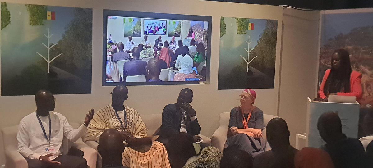 NigerJve's tweet photo. @endaenergylinks organise a la #COP28    un Side Event pour rehausser le dialogue autour de la gouvernance climatique, les mécanismes de financement et d'opérationnalisation du fonds des pertes et dommages. #CapCop28 #Cop28    #LossAndDamage https://t.co/GA6z57tFuB