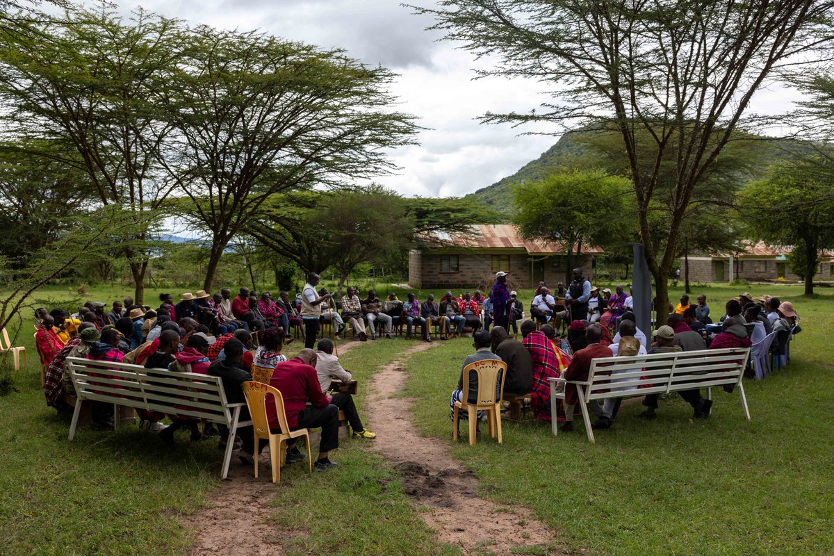 Afidep's tweet photo. [4/6] 
The team had an opportunity to meet with The Mara Siana conservancy committee, and rangers who have been trained as FP/RH champions. The rangers, both men and women, also double as ambassadors to educate the community against harmful socio-cultural practices. The great strides made in incorporating women as park rangers stood to the fellows as part of the gender and Youth learnings put in practice. The interactive session presented great lessons on integration of family planning into conservancy projects and gender inclusion.

The team would like to thank the Mara Siana for sharing lessons and improving gender inclusion in such efforts.

#PHEDLeader #NextGen #EastAfrica

@fhi360 @PACJA1 @USAIDGH @roseoronje @EliyaZulu @leadsea_ @_PFPI @AfroDemography @MutungaClive @globalphed @ghcorps @publicpathways @CliffordSimiyu @Nmadise @USAIDKenya @USAIDEastAfrica @NPI_EXPAND