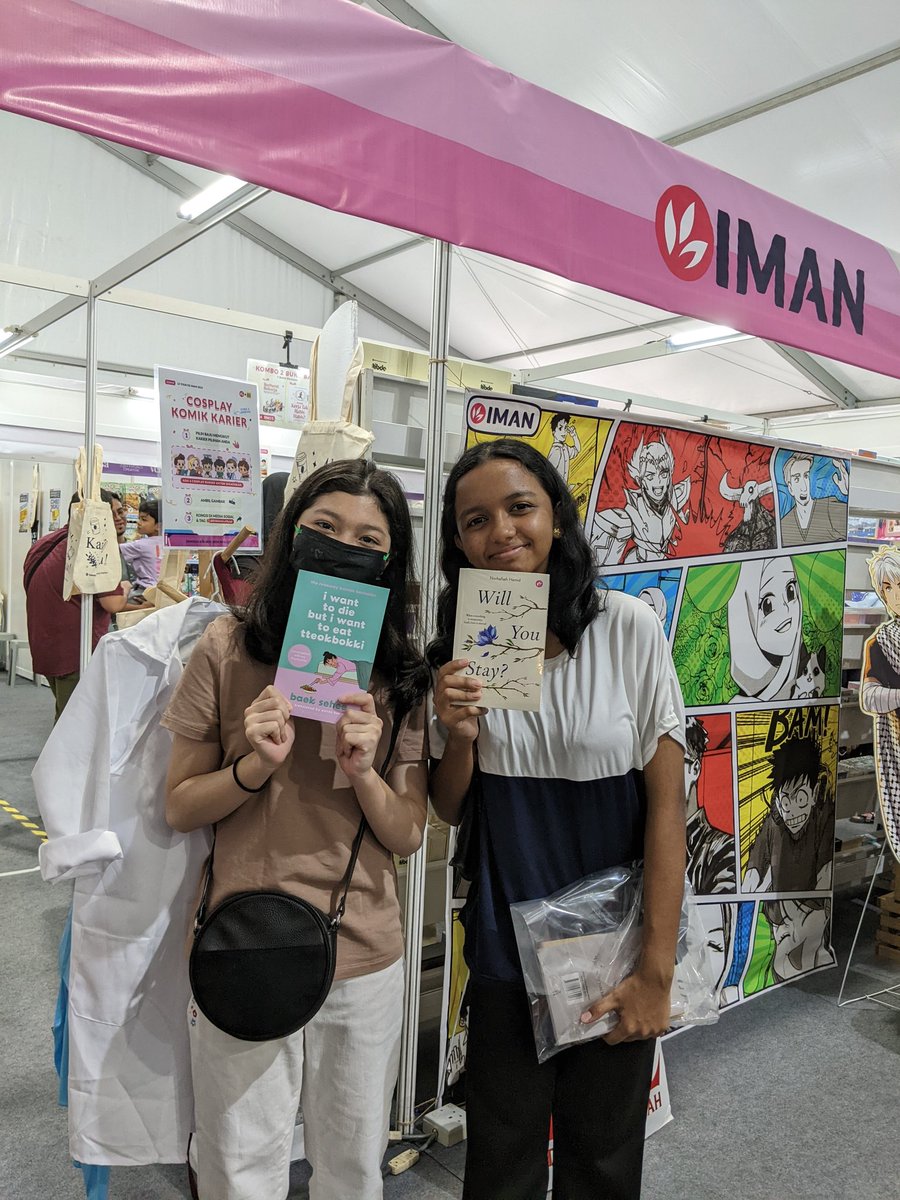 imanshoppe's tweet photo. Hari ke-6 Pesta Buku Selangor #SIBF23

Antara wajah ceria pengunjung yang hadir hari ini!

Terima kasih grab promosi di booth IMAN. https://t.co/axUo2JOUdN