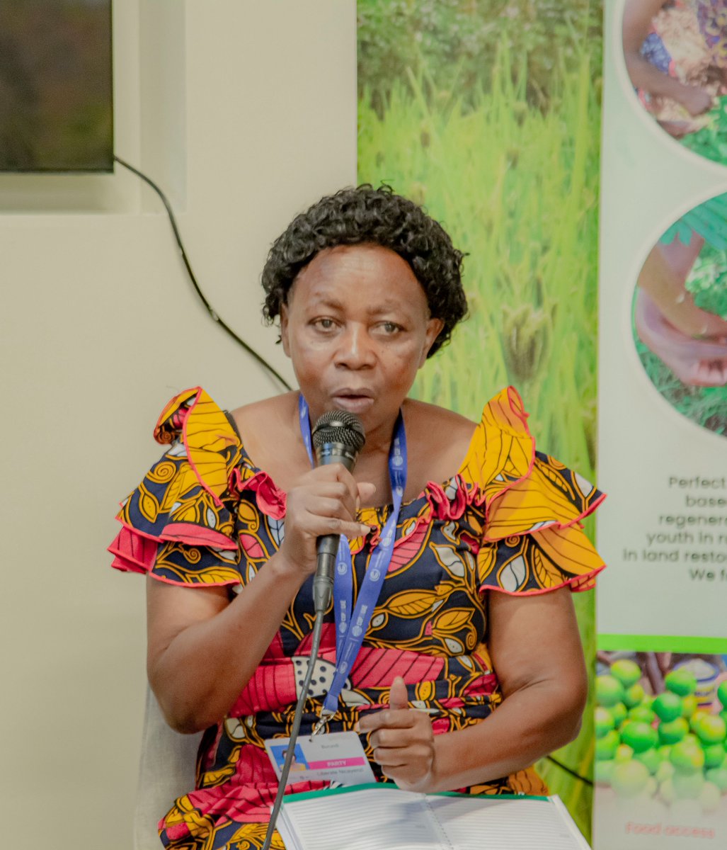KAGEconomy's tweet photo. 🔥 Committed to #GreenEnergy solutions! Our initiatives include ecological charcoal, briquettes, improved stoves, and biogas, easing the strain on Kibira's forest and uplifting livelihoods. 🍃 #Burundi #KibiraFoundation #CookingEnergy #COP28 #CleanEnergy https://t.co/MZjZntKJj7