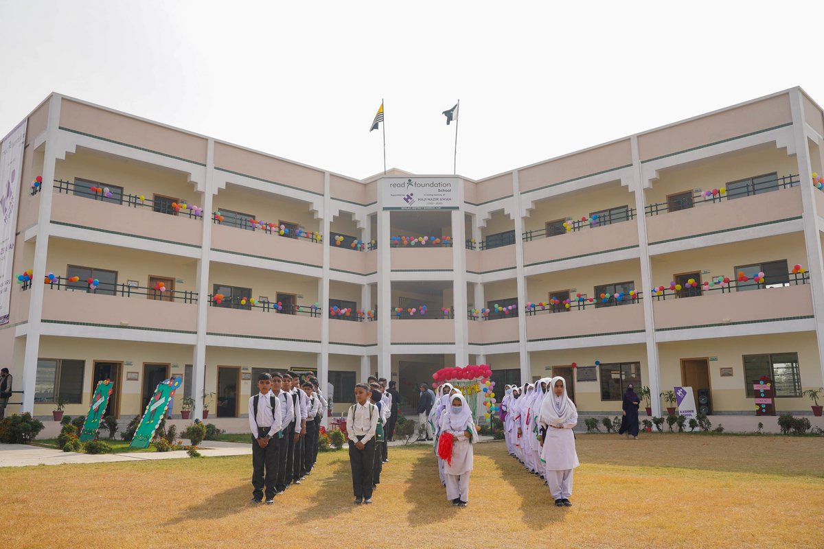 HumanAppealPK's tweet photo. We have successfully inaugurated the school in Bhimber!

In a powerful collaboration with @READPak, we have constructed a new three-story school in the village of Serlah in Bhimber, Azad Jammu &amp; Kashmir, with 15 well-equipped classrooms, a library and a massive playground. https://t.co/Bq3wCZZ25p