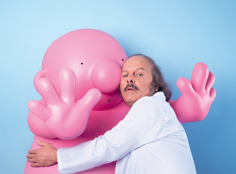macLyon's tweet photo. 💗 Ne manquez pas l'événement : Philippe Katerine en séance dédicace demain !
À l’occasion de son installation Rose Family au parc de la Tête d’Or pour la @FeteLumieres, Philippe Katerine vous donne rendez-vous au macLYON de 12h30 à 14h.
👉 https://t.co/1Tcocd7NX0 https://t.co/fWogsKsukv