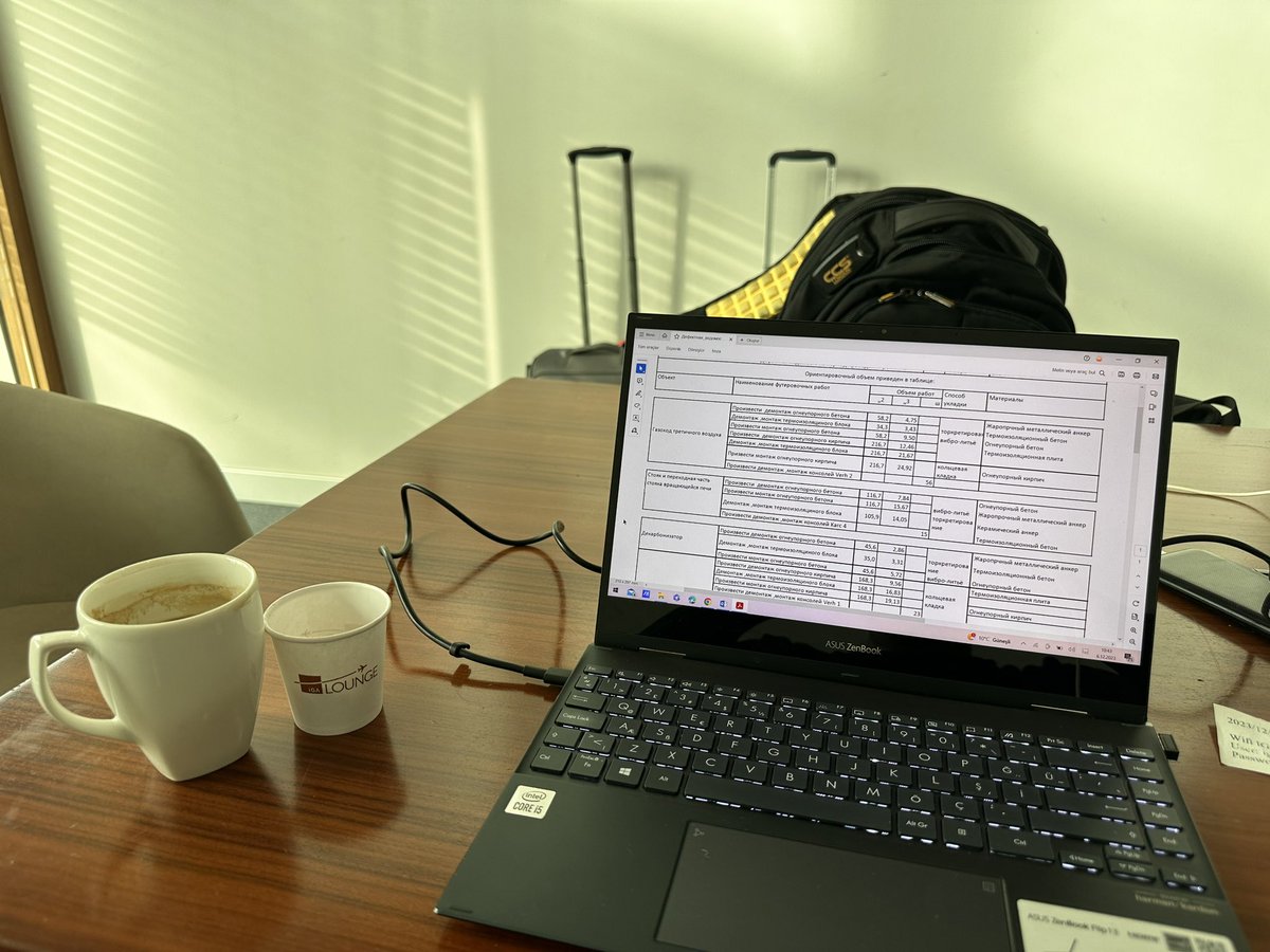 Rusya da yeni başlayacak bir başka projemizin sözleşmesinin imzası için Rusya / Soçi yolcusuyuz. Efes Metalurji olarak yurtiçi ve yurtdışında endüstriyel tesislerde taahhüt işlerine devam etmenin gururu içindeyiz.