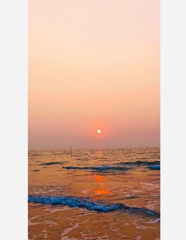 nidristvolcaris's tweet photo. Drop a picture of sunset taken by you #Diveagar https://t.co/w8XB0Yg1P5