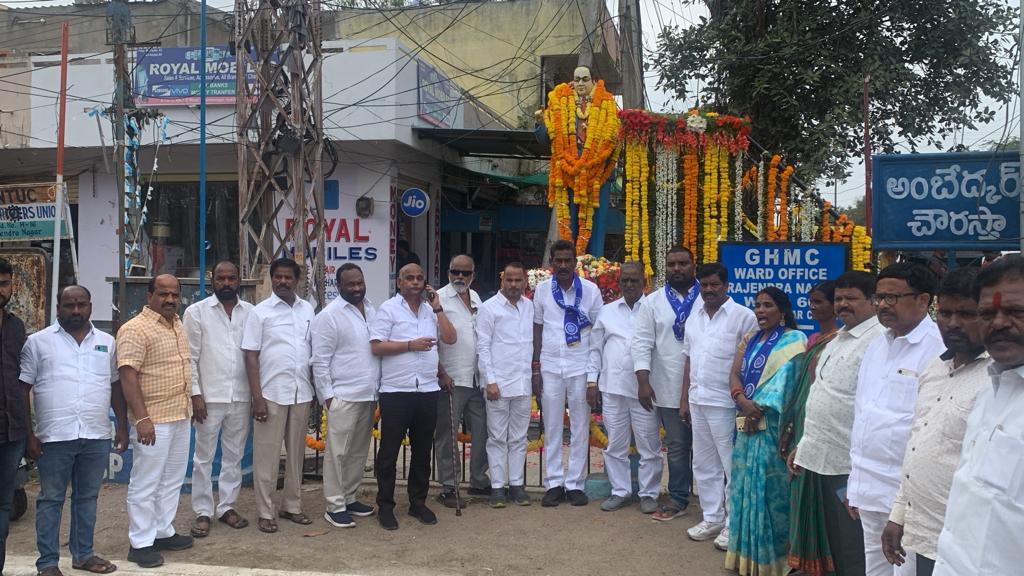 DavidKorani's tweet photo. నేడు భారతరత్న, డాక్టర్ బి. ఆర్ అంబేద్కర్ గారి వర్ధంతి సందర్భంగా వారికి ఘన నివాళులు అర్పిస్తున్నాము. https://t.co/PpO0OIYJWL