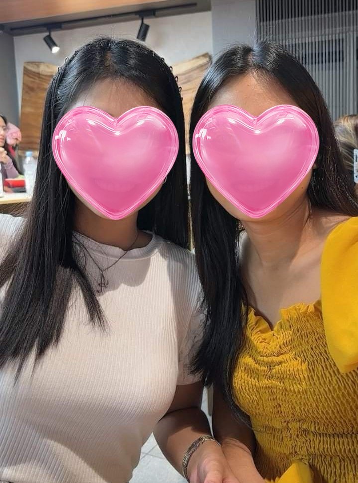 น้องบี คู่จากปทุม คู่ประจำของผม เป็นคนแรกๆที่ทักมาคุยกับผมและแฟน เราต่างมีชีวิตคล้ายๆกัน เป็นคนทำงาน ที่มีความต้องการ แต่ประสบปัญหาความเบื่อหน่ายในเรื่องSex จึงหันมาใช้วิธีสวิงช่วย ทำให้ชีวิตรักกลับมาสดชื่นอีกครั้ง ทุกครั้งที่ว่างตรงกันเราจะนัดเจอกันเสมอ และน้องไม่เคยไปกับคู่อื่น