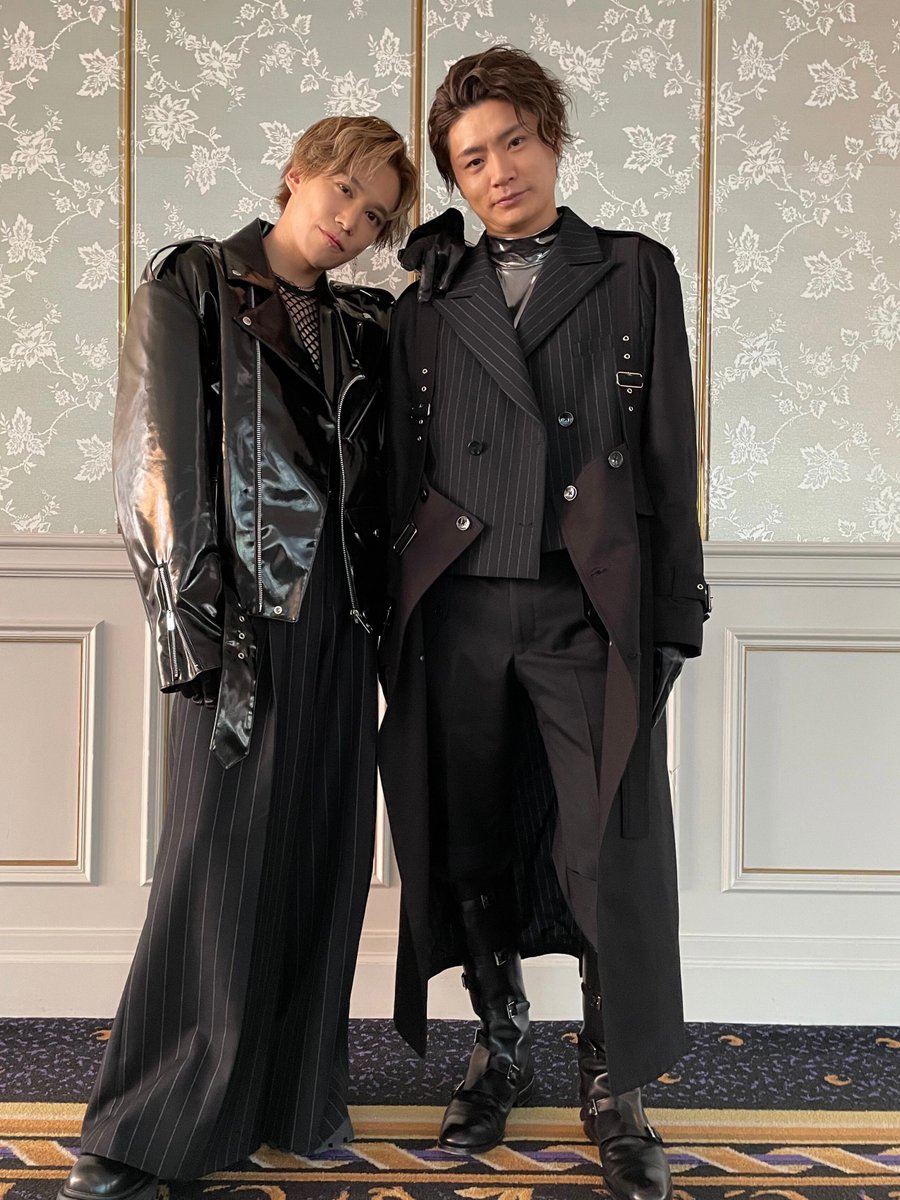 KMF2_0810MENT's tweet photo. 「C'monova」
Music Video Shooting
📸Off shot #3

#HEARTBREAKER_Cmonova
#Cmonova https://t.co/X7ZbMjtIQp