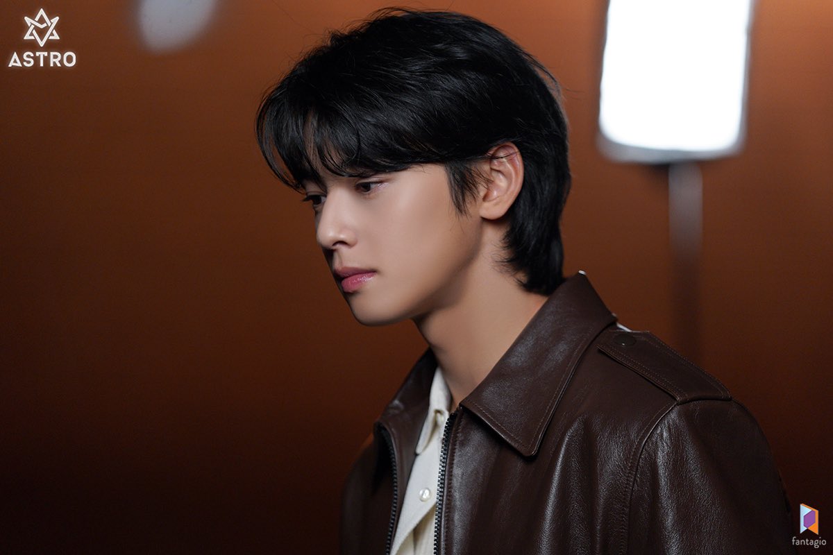 gamjattt's tweet photo. 존자르 https://t.co/ER6hVikd1u