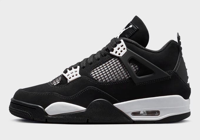 thesolesupplier's tweet photo. Air Jordan 4 Retro "White Thunder" coming August 2024 👀 https://t.co/cTe0t05SOd