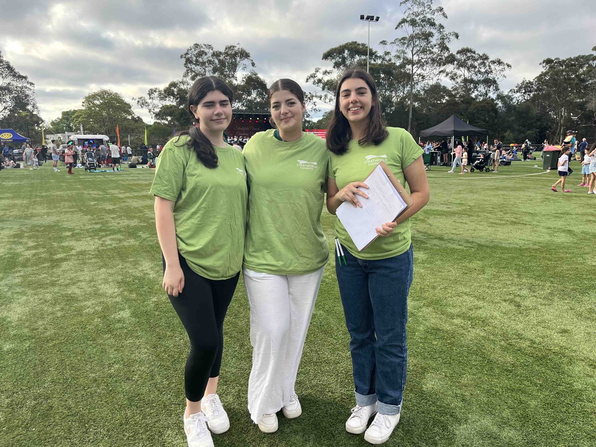 StrathfieldGHS's tweet photo. Thank you to our wonderful student volunteers for their attendance at the Strathfield Council Christmas Carols event on the weekend! What a wonderful way to spend time with Ty our wider community, thanks for having us! https://t.co/yRfozfL2OT