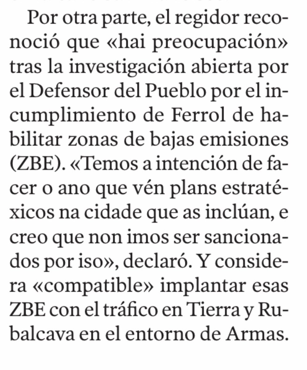 DeborahFerrol's tweet image. Nuestro alcalde quiere que los coches pasen por la Plaza de Armas, la verdad es que es una idea buenísima, especialmente para las familias que pasean y para los niños que juguetean al pilla pilla.

Además, puedes ver el árbol de navidad 🎄 desde el coche!

Gracias Alcalde. 🥰🥰