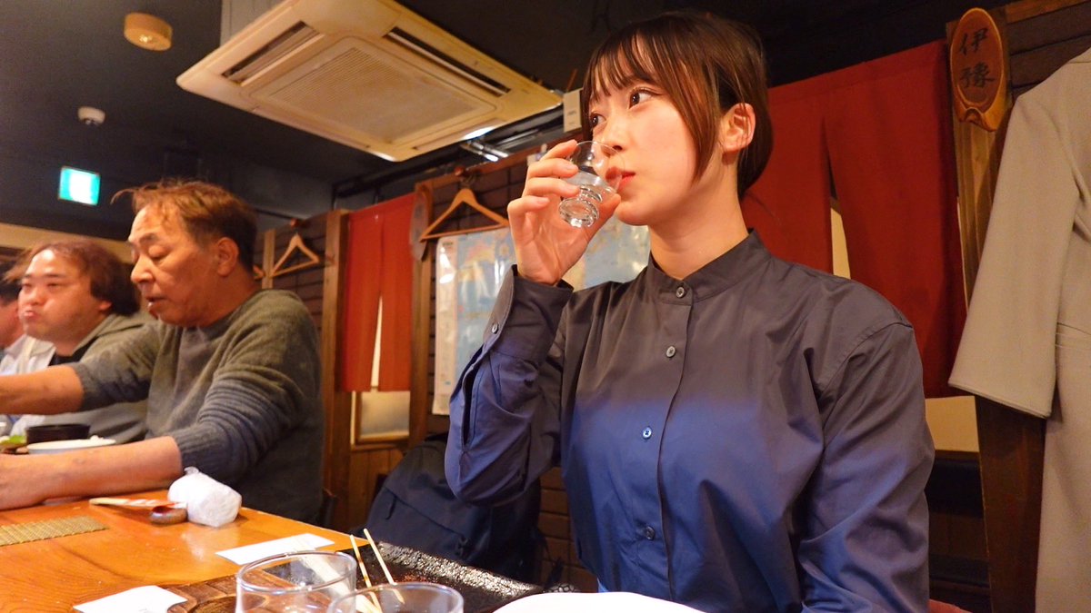 shiya_go's tweet photo. 今夜20時に愛媛のグルメ旅動画アップします！

愛媛は愛に溢れてました…🍊 https://t.co/bSVzbNk2Wx
