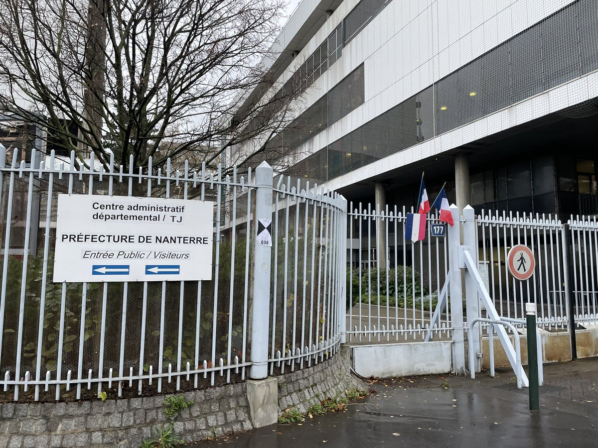 De retour au tribunal de Nanterre pour le septième jour du procès de Monique Olivier. Apres avoir été longuement interrogée sur les affaires Parrish et Domèce hier, l’ex-femme de Michel Fourniret va être confrontée aux témoignages des proches de la petite Estelle Mouzin ce matin