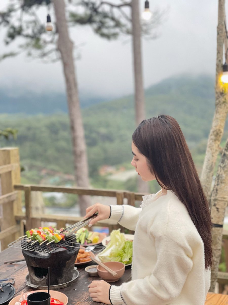 itsaeris_crt's tweet image. Có vẻ hiện tại mọi người khá là ít quan tâm đến narrative xoay quanh #LSDFi. Tuy nhiên về long term thì đây là một narratives quan trọng được hưởng ké dòng tiền khi nó bắt đầu chảy vào Ethereum.

Tổng giá trị TVL của dự án LSDFi mặc dù không còn tăng mạnh như