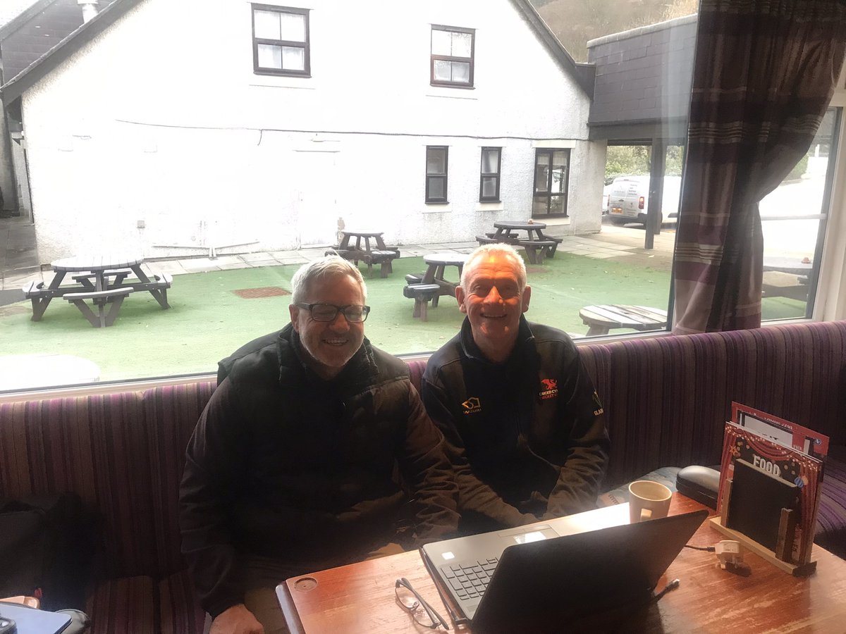 Early morning meeting with Jon @MochdreCricketC at brewers fayre in Glan Conwy on plans for season 2024. Three current sides and looking to add under 9 and 11 softball teams. A great way to start the frosty 🥶 day @CricketWales