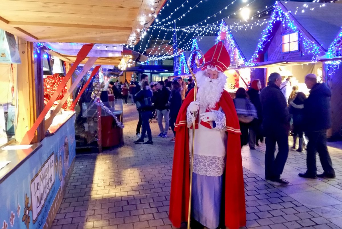 French_Moments's tweet photo. 🎅🏻 Today is Saint-Nicolas' Day, a celebration day in France's northeastern regions of Alsace and Lorraine.
Check it out on the blog ⤵
https://t.co/x2Aywtc5I0
.
.
.
#SaintNicolas #SaintNicolas2023 #frenchchristmas #frenchmoments #DestinationNancy #SaintNicholas #saintnicholasday https://t.co/VFreHGnQsC