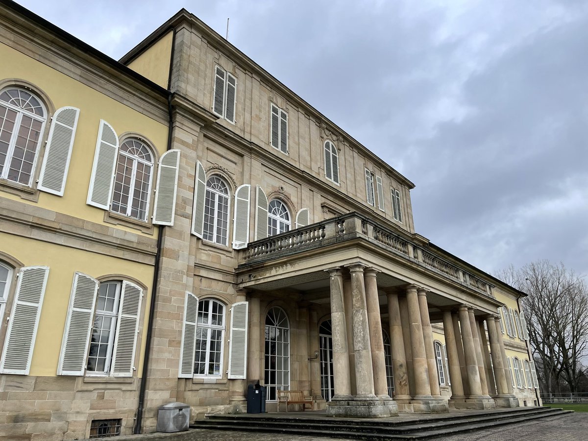 HOH_Herbarium's tweet image. Today’s office is a tad grand! @UniHohenheim castle #blauersaal #firstaidcourse because you never know when an emergency comes and #herbaria have some hazards to deal with, like ladders, paper cuts but it’s important to be prepared!