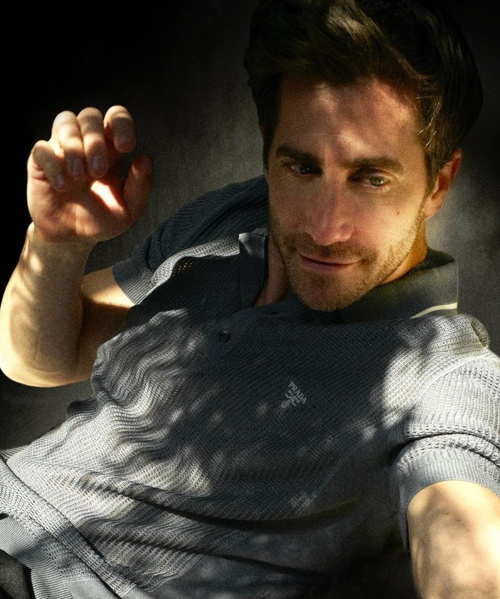Jake Gyllenhaal para Icon Magazine.
#guapazosdeportada @Guapazos