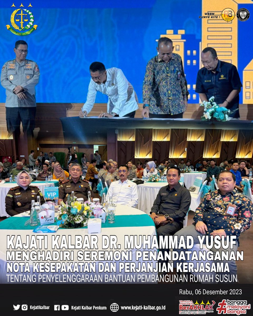 KejatiK's tweet photo. Pada hari Rabu, tanggal 06 Desember 2023, bertempat di auditorium utama Kementerian PUPR , Kajati Kalbar DR. Muhammad Yusuf, SH, MH, menghadiri seremoni penandatanganan nota kesepakatan dan perjanjian kerjasama tentang penyelenggaraan bantuan pembangunan rumah susun https://t.co/erdK0yNbpz