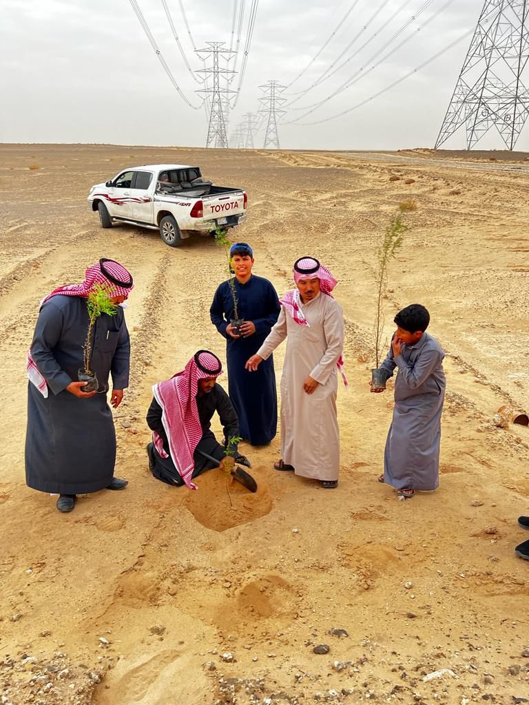 sidr_aljouf's tweet photo. فريق الرابطة بمركز النبك أبو قصر يقوم بزراعة  ١٥٠ شتلة سدر بعدد من المواقع البرية بدعم من جمعية يمناكم .
#رابطة_سدر_الجوف
#السعودية_خضراء
#لنجعلها_خصراء
#الجوف_واحة_خضراء 
#رؤية_2030
@ncvcksa 
@SFES_KSA 
  @AljoufSA
@KSRNReserve 
@Yomnakom 
@ITBA_SA https://t.co/V8eshn4ZkA