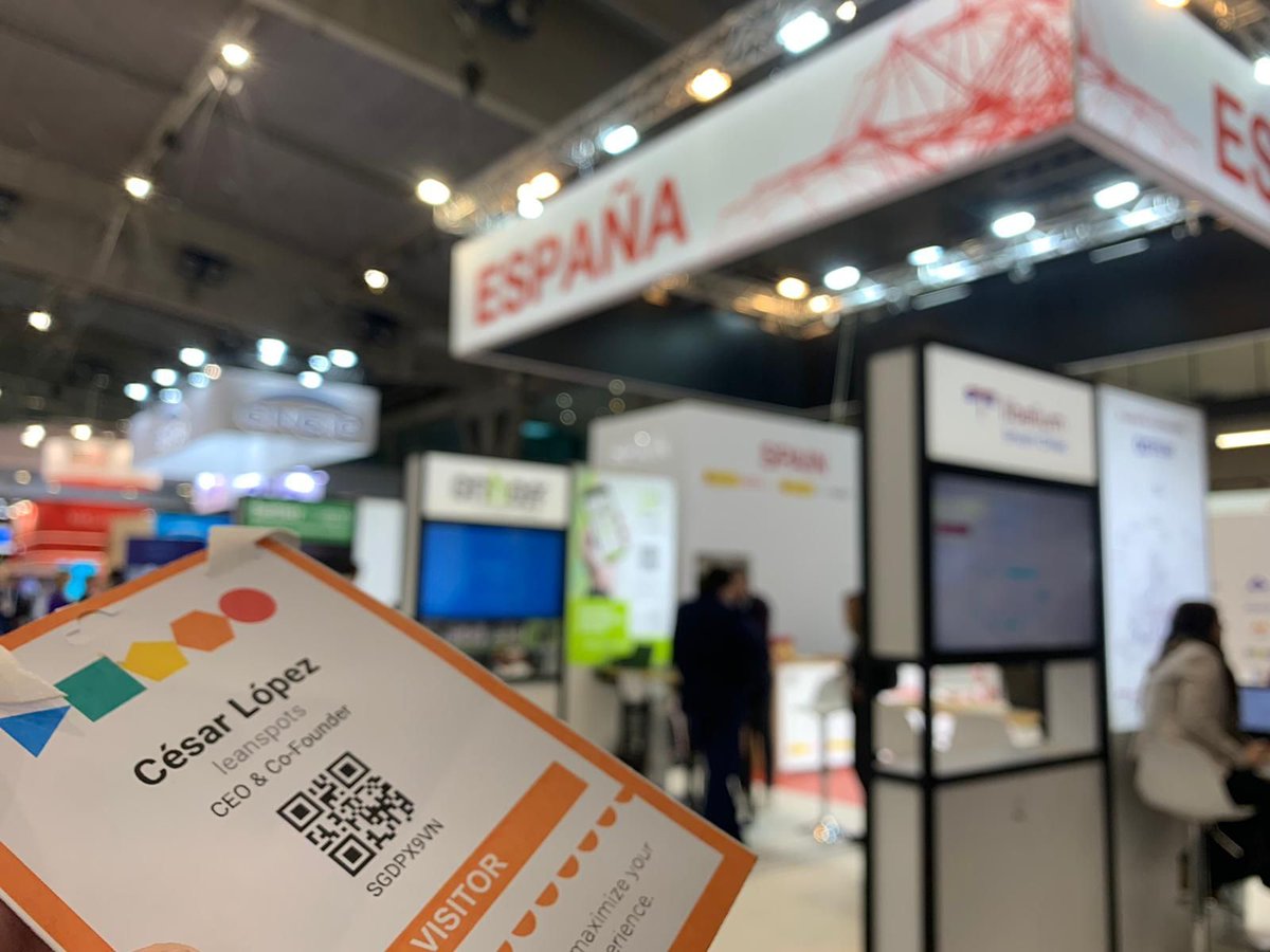 Smart Cities 23, donde dejamos huella en la creación de identidades emprendedoras para ciudades innovadoras. Nuestra tecnología basada en datos, IA y NLP ha facilitado la formación de ecosistemas emprendedores amigables. Extendemos nuestro agradecimiento especial a ICEX Japón  🏙️