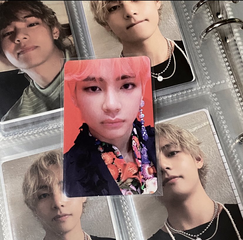 แจกการ์ดค่า พึ่งหาแฟ้มการ์ดเจอ 🤲🏻

🧩กติกา 
— รีทวิตในโควทนี้+เป็นฟลว.อาร์มี่เท่านั้น

— สตรีมเพลง Slow Dancing ทางยูทูป/ Spotify ก็ได้ เเคปหน้าจอเห็นเวลา +ใส่ชื่อแอคตัวเอง

📍สุ่มคืนนี้ 21:30 น.🫶🏻
#V_Layover #SlowDancing #KimTaehyung #뷔 #V