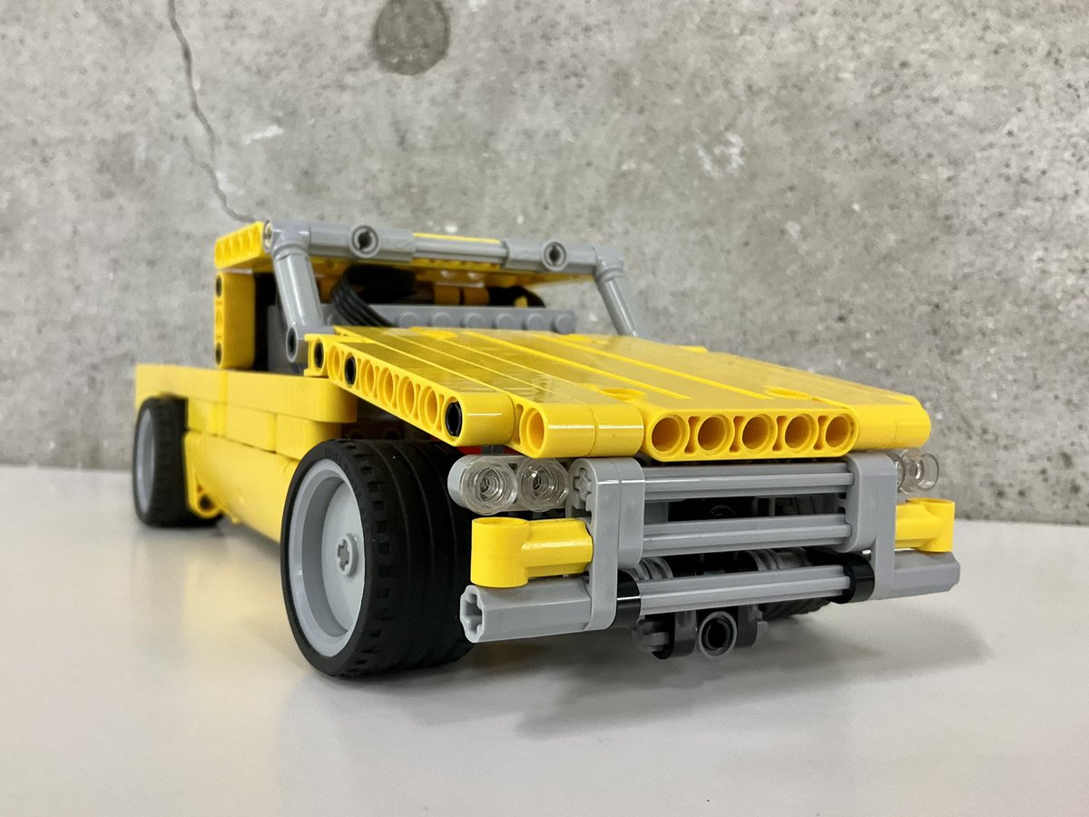 taiyomoc's tweet photo. pickup truck

100%純正レゴモータ
全車重(バッテリー込み)509g
軽量化するためにディテール多少省略しています

#レゴ #レゴラジコン #レゴテクニック 
#lego #legoRC #legotechnic https://t.co/vRHzXrvh07