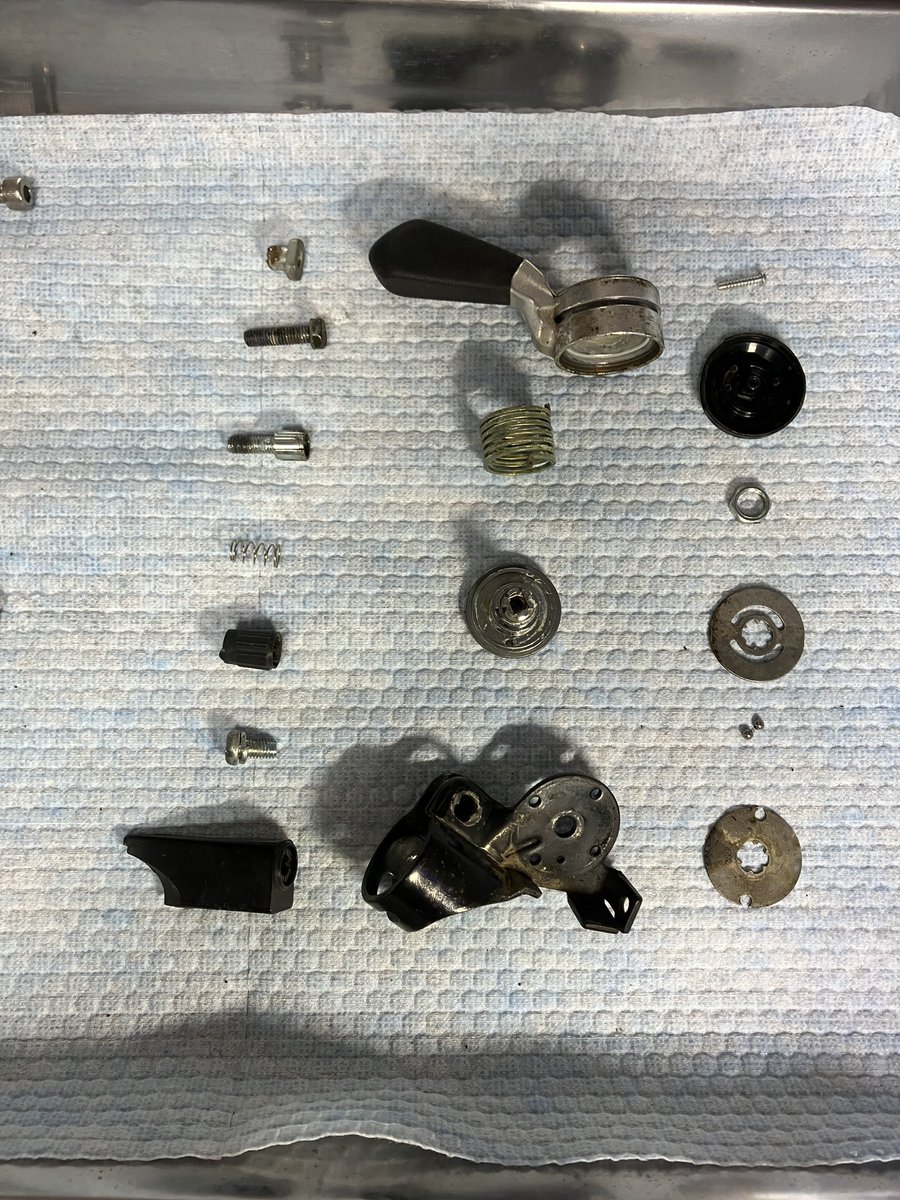 KSIyMVTo1pA9FgH's tweet image. 今日のシマノSL-MT60(L)
#oldmtb #retrobike