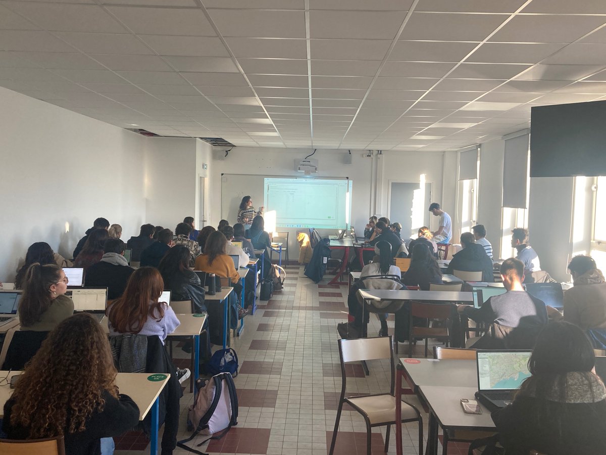 C'est le retour du #ChallengeData pour la 6ème édition📊la même recette : les étudiants de 4a de <a href="/SciencesPoSGL/">Sciences Po Saint-Germain</a> pendant 1 semaine intensive + cette année l'objectif de produire un article de #datajournalisme d'ici vendredi !✊ <a href="/BanqueDesTerr/">Banque des Territoires</a> <a href="/ANCTerritoires/">Agence nationale de la cohésion des territoires</a> <a href="/IncubateurT/">IncubateurT</a>