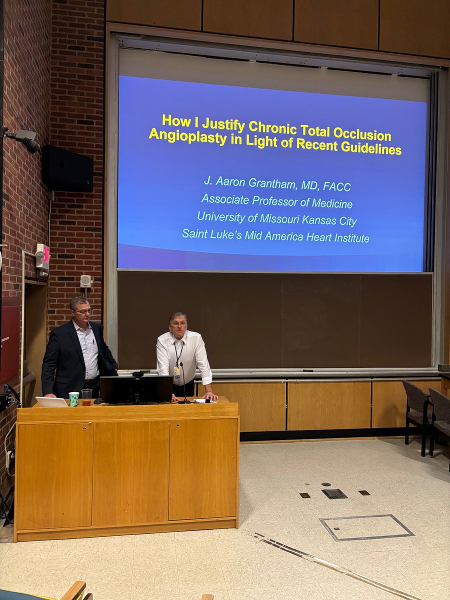 Tremendously proud and grateful to have J. Aaron Grantham @JAG24851 from @MidAmericaHeart present CV Grand Rounds this morning at @cardiouva on chronic total occlusions. As expected, JAG was as engaging, thoughtful, and patient-centric as ever. Thanks for coming!