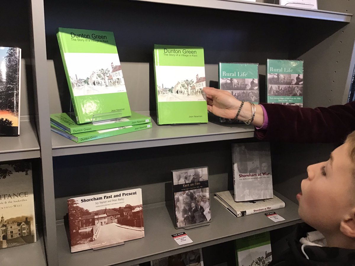 Year 6 were delighted to visit Sevenoaks Library today. It’s a library, museum and gallery all in one place. What a fantastic resource for our local community! #sevenoakslibrary