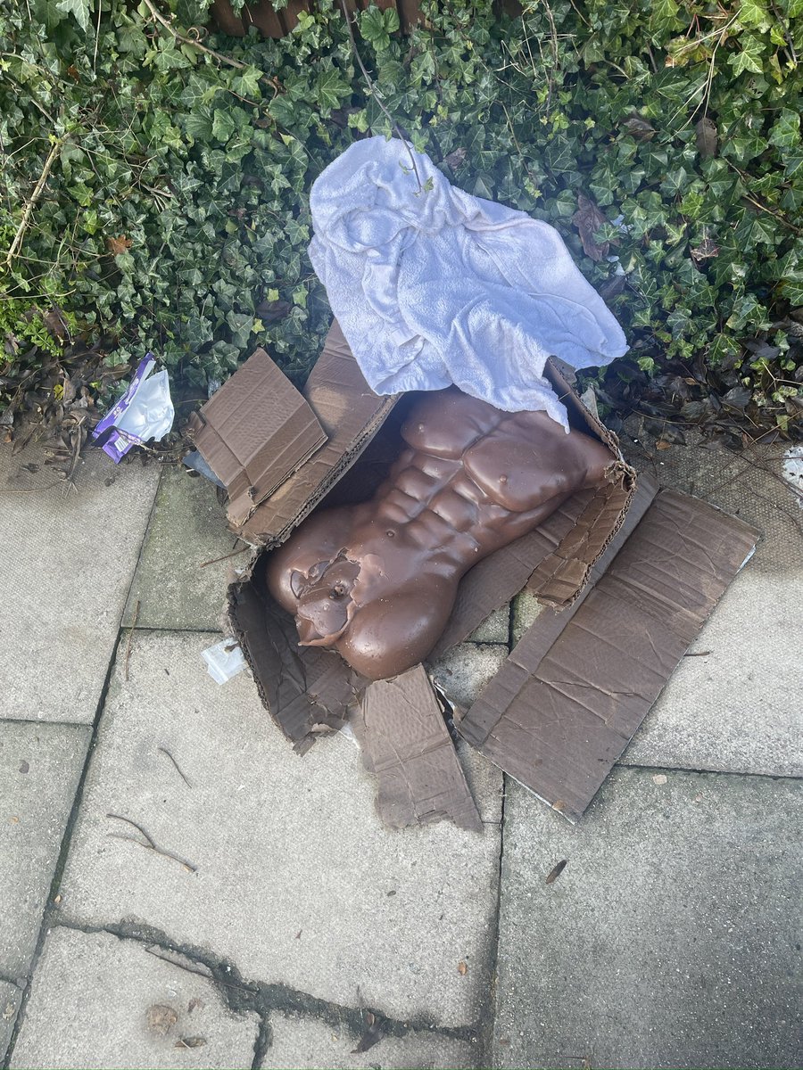 MILKANDH3NNY's tweet photo. Found this on a walk outside

Somebody RODE the MEAT OF THIS  and is living amongst us and is not in prison??? https://t.co/RODAe2qDcH