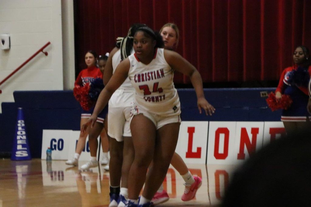 In case you missed it last night on a busy Tuesday -

PHOTOS – Christian County Lady Colonels vs Madisonville-North Hopkins

yoursportsedge.com/2023/12/05/pho…