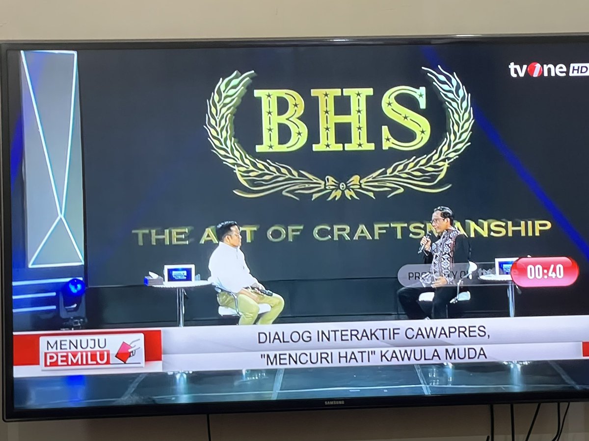 Ada yang boloss… Anak muda pengecut.