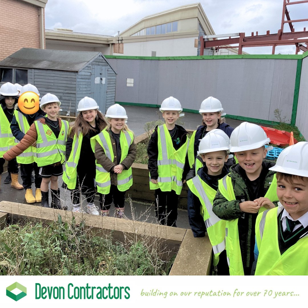 Sherford Vale Primary School Pupil Visit! 📷

We have had the pleasure of hosting more site visits from Sherford Vale Primary School. The students observed the construction site while learning about levers and linkages and to then face the task of identifying them on site! 📷