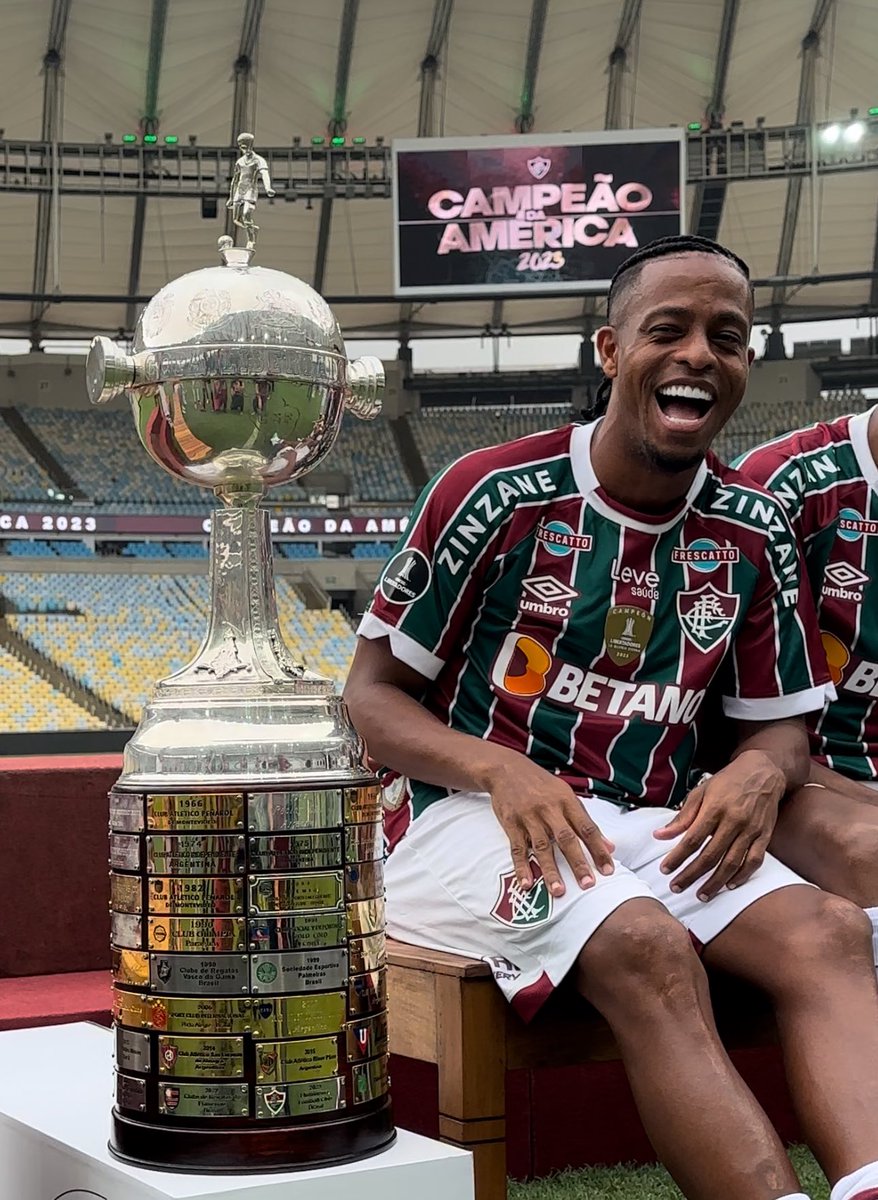 goleada_info's tweet photo. O clima no Fluminense nunca esteve tão leve 🤣

📸 Marina Garcia/FFC https://t.co/HEke6fJq2S