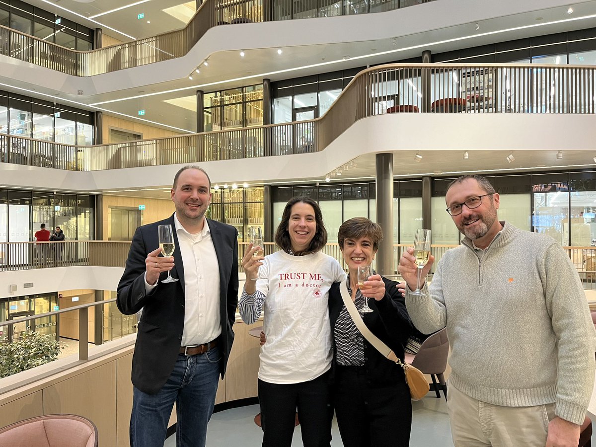 Carmen Berasain (@carmenberasain) on Twitter photo A great honor to participate today as Opponent in the thesis directed by Prof Volker Lauschke at Karolinska Institute <a href="/karolinskainst/">Karolinska Institutet</a> . Many congratulations to the new PhD Nuria Oliva-Vilarnau <a href="/badnuria/">Nuria Oliva Vilarnau</a>. You did a great job! A great honor to participate today as Opponent in the thesis directed by Prof Volker Lauschke at Karolinska Institute <a href="/karolinskainst/">Karolinska Institutet</a> . Many congratulations to the new PhD Nuria Oliva-Vilarnau <a href="/badnuria/">Nuria Oliva Vilarnau</a>. You did a great job!