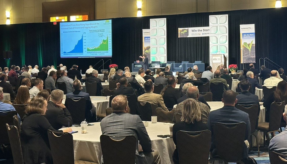 Back by popular demand, expert commodity economist Dan Basse is providing #FCSC23 attendees with his highly anticipated 2024 ag outlook. #JustGrowIt