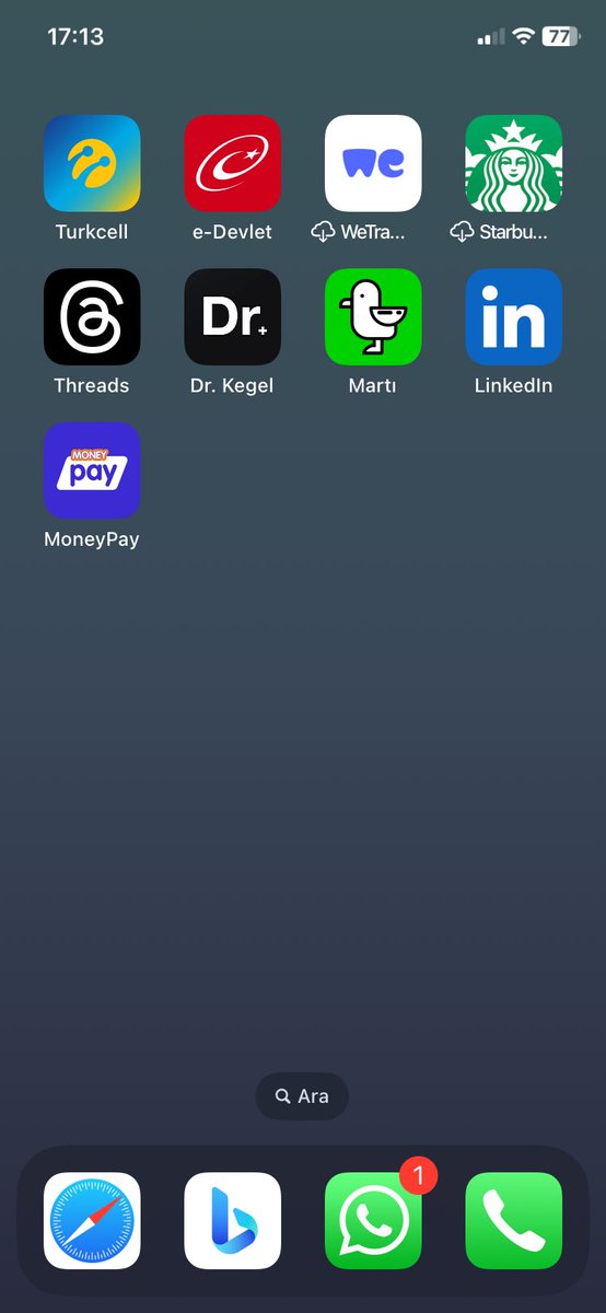 gkrthecoder's tweet image. let me see:
• your lock screen
• your home screen
• last song you listened to 
• last pic in your gallery